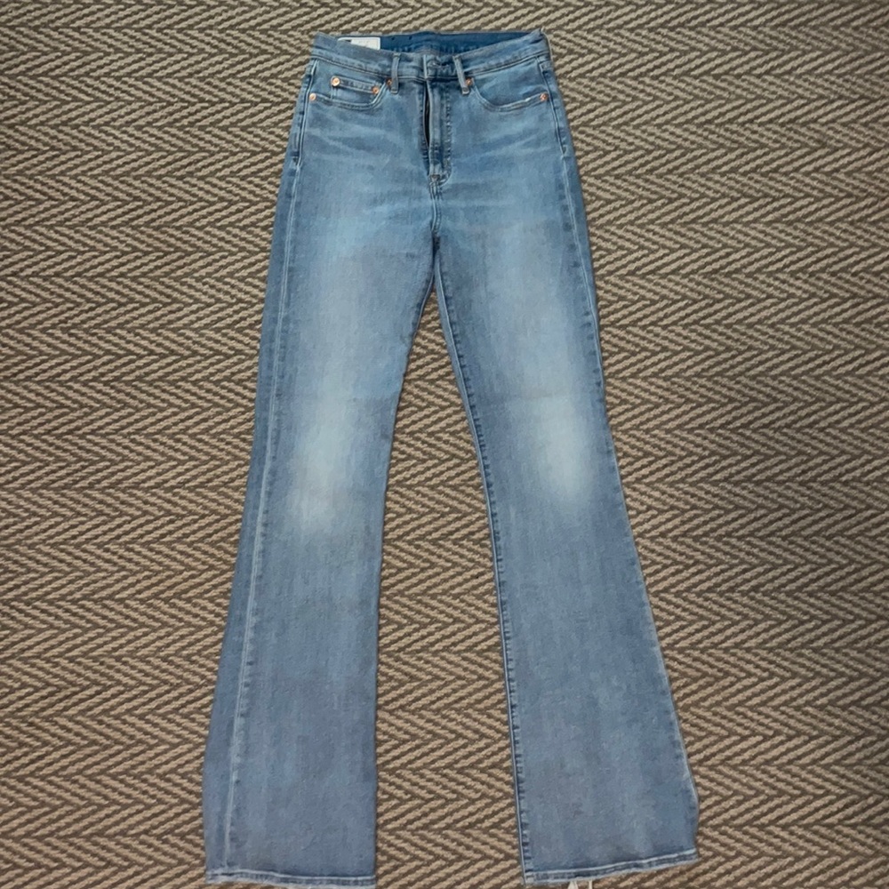 Gap Flare High Rise Jean